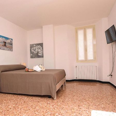 Amazing Apartment In Albenga With Wifi Экстерьер фото