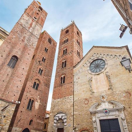 Amazing Apartment In Albenga With Wifi Экстерьер фото